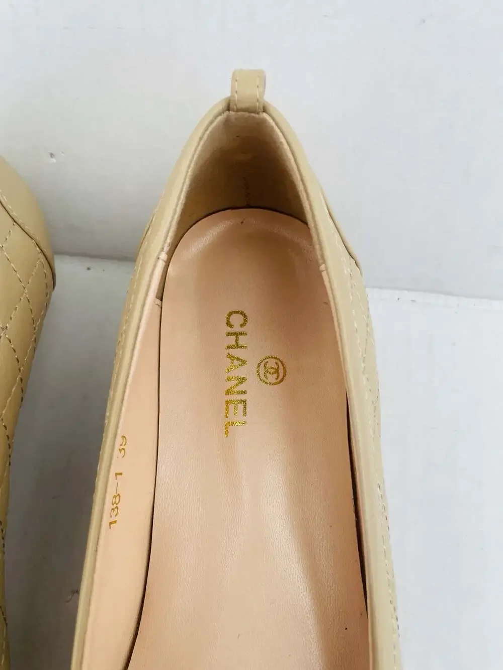CHANEL Quilted Beige Lambskin Ballerinas Metal Cap Toe Flats Size 39 (Fits US 8.